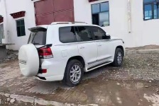 丰田 陆地巡洋舰