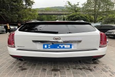 凯迪拉克SRX