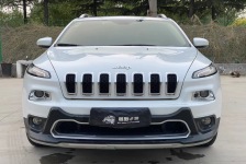 Jeep 自由光