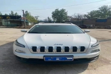 Jeep 自由光