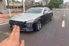 奔驰E级