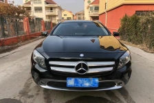 奔驰GLA级