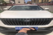 众泰T700