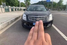 凯迪拉克SRX