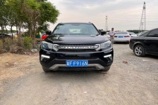 长安轿车 长安CS75