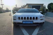 Jeep 自由光