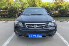 比亚迪S6