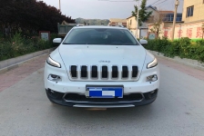 Jeep 自由光
