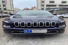 Jeep 自由光