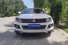 众泰T600