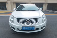 凯迪拉克SRX