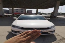 众泰 SR7