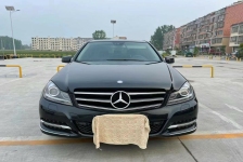 奔驰C级