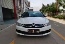 雪铁龙 世嘉三厢