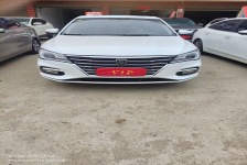 荣威i5