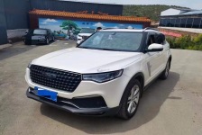 众泰T700