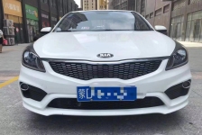 起亚K2三厢
