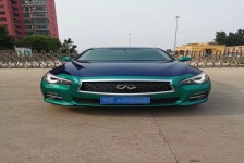 英菲尼迪Q50