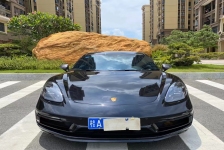 保时捷 718