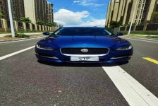 捷豹 XE