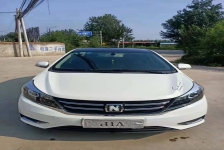 众泰Z360