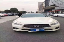 英菲尼迪Q50