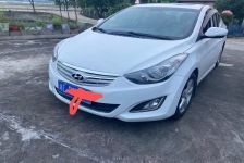 现代 悦动