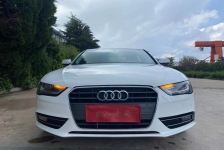 奥迪A4