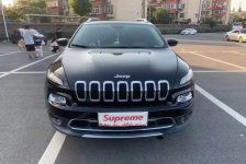Jeep 自由光