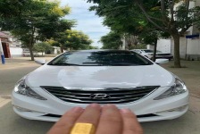 现代 索纳塔八