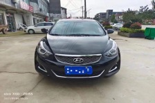 现代 朗动