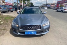 英菲尼迪Q50