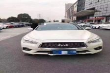 英菲尼迪Q50