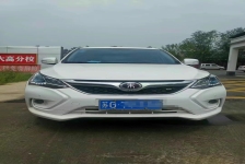比亚迪 宋