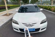 马自达3