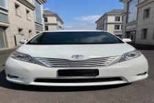 丰田 塞纳