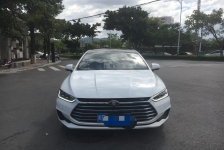 比亚迪 秦