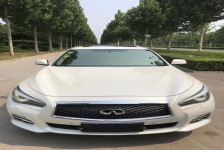 英菲尼迪Q50