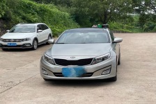 起亚K5