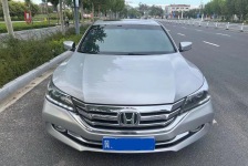 本田 雅阁