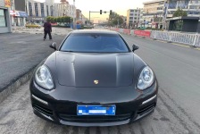 保时捷Panamera