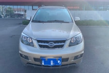 比亚迪S6