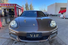 保时捷Panamera