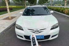 马自达3