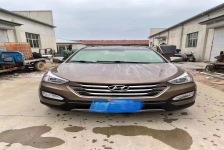 现代 全新胜达