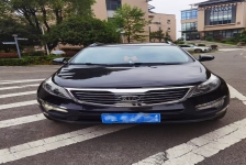 起亚 智跑