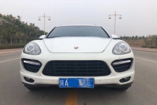 保时捷 卡宴