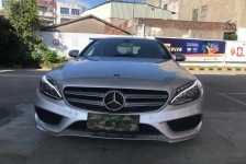 奔驰C级