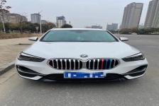 宝马X1