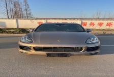 保时捷 卡宴